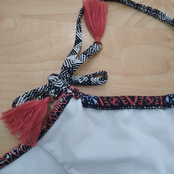 No Boundaries Bikini Top - Picture 3 of 4